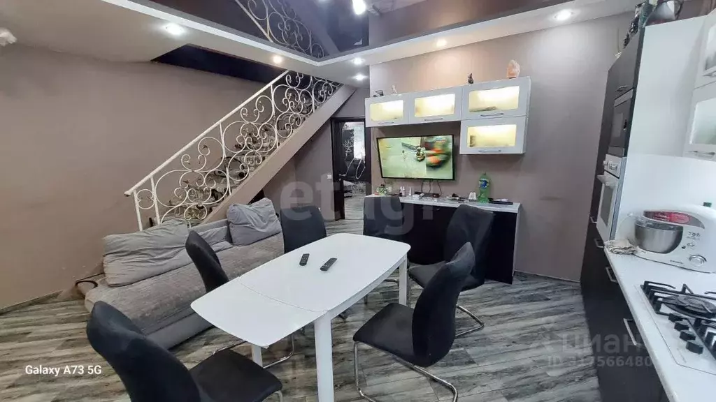 Дом в Брянская область, Клетня рп ул. Ленина (224 м) - Фото 0