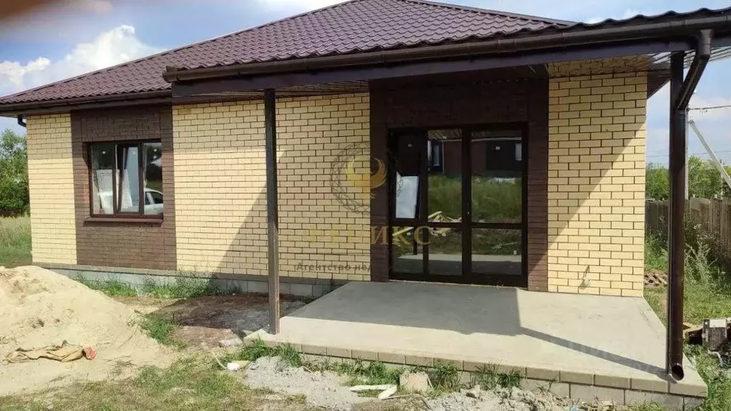 Дом в Белгородская область, Белгородский район, с. Стрелецкое ул. ... - Фото 1