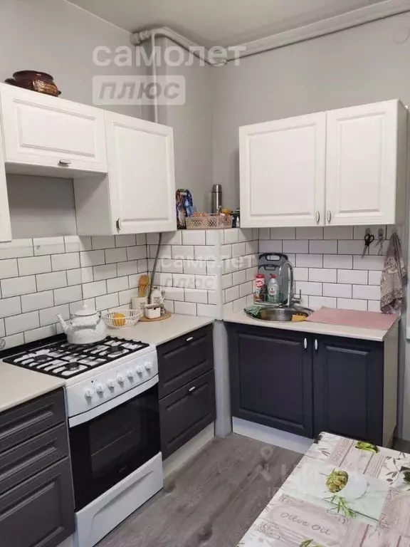 3-к кв. Ивановская область, Иваново ул. Генерала Горбатова, 2 (83.0 м) - Фото 0