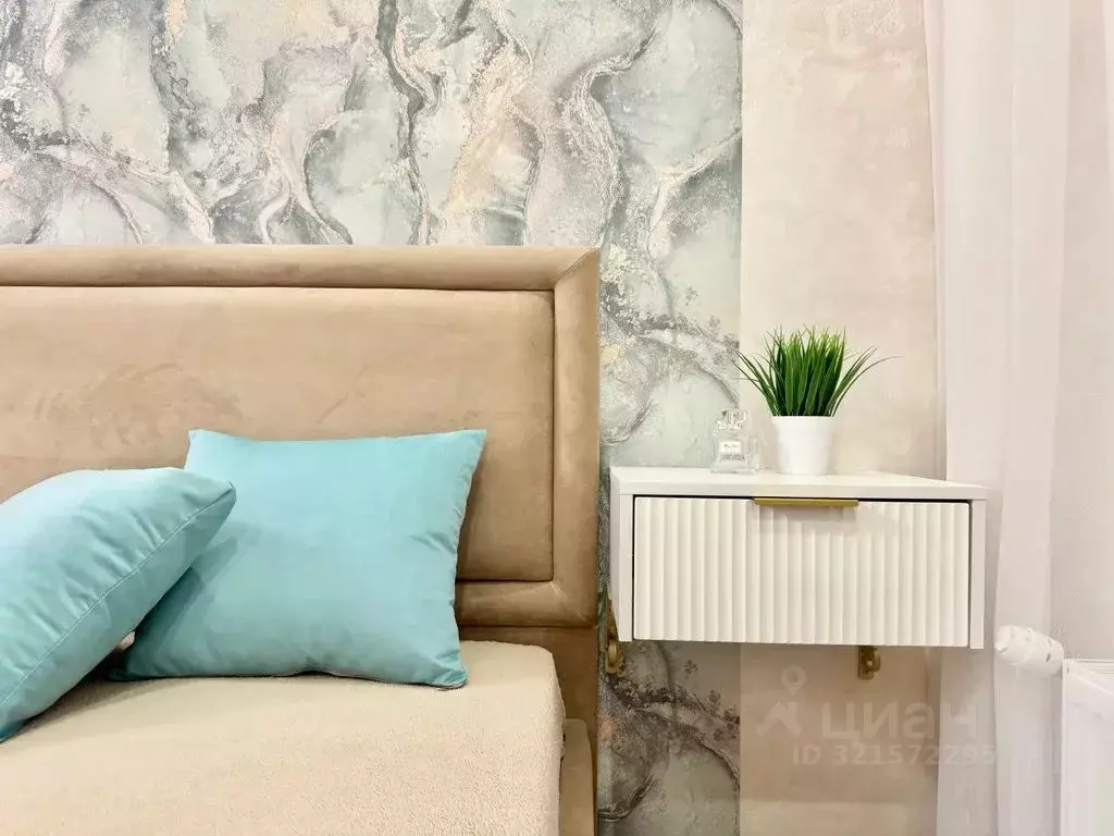 1-к кв. Татарстан, Казань ул. Баки Урманче, 5 (42.0 м) - Фото 2