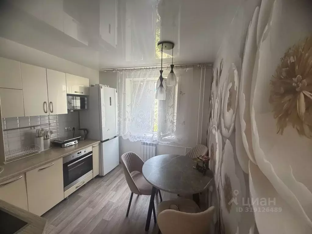 3-к кв. Алтайский край, Барнаул ул. Энтузиастов, 42/55 (65.8 м) - Фото 1