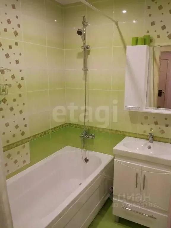 1-к кв. Санкт-Петербург пос. Парголово, ул. Николая Рубцова, 11к1 ... - Фото 0