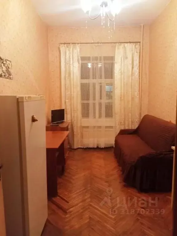 Комната Санкт-Петербург Кадетская линия, 25 (12.0 м) - Фото 0