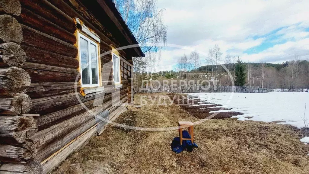 Дом в Пермский край, Кудымкарский район, д. Харина ул. Гаврилова, 1 ... - Фото 0