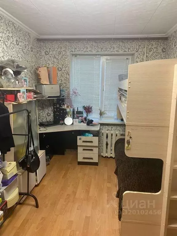 2-к кв. Брянская область, Брянск ул. Димитрова, 122 (43.8 м) - Фото 0