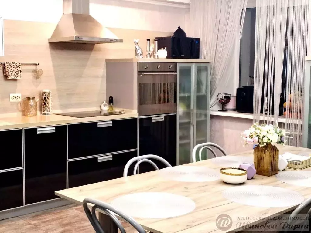 3-к кв. Самарская область, Самара просп. Кирова, 391 (102.1 м) - Фото 2