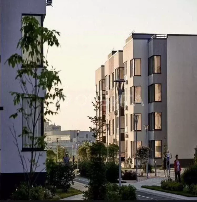 1-к кв. Тюменская область, Тюмень ул. Федюнинского, 30к6 (47.1 м) - Фото 1