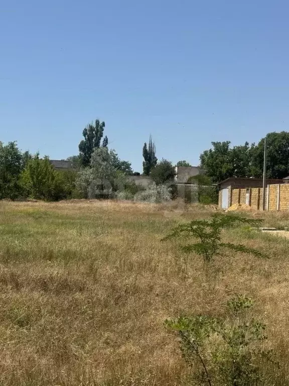 Участок в Крым, Саки ул. Гайнутдинова (6.0 сот.) - Фото 1
