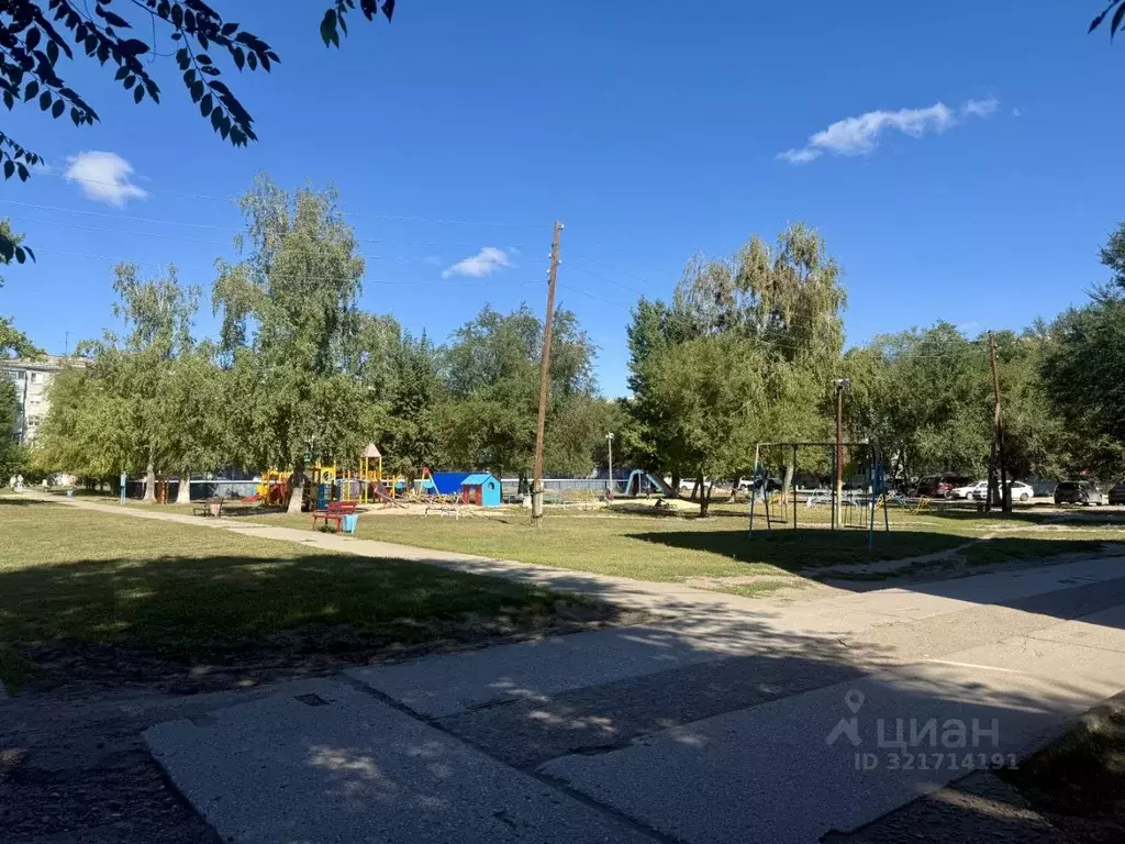 2-к кв. Саратовская область, Вольский район, Сенное муниципальное ... - Фото 1