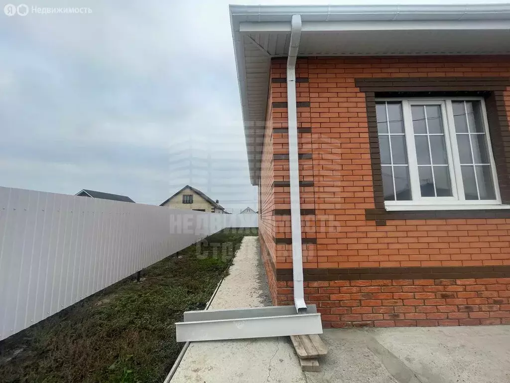 Дом в Неклиновский район, село Новобессергеневка (112 м) - Фото 1