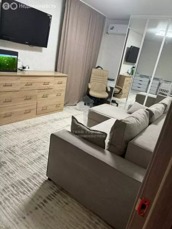 2-комнатная квартира: Омск, 21-я Амурская улица, 67 (55.4 м) - Фото 1