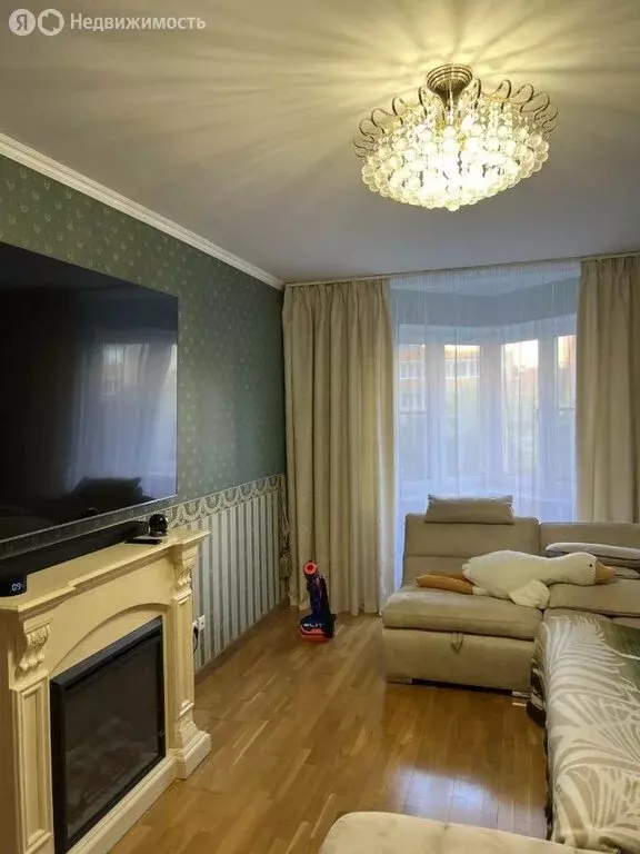 3-комнатная квартира: Люберцы, Октябрьский проспект, 145 (98 м) - Фото 1