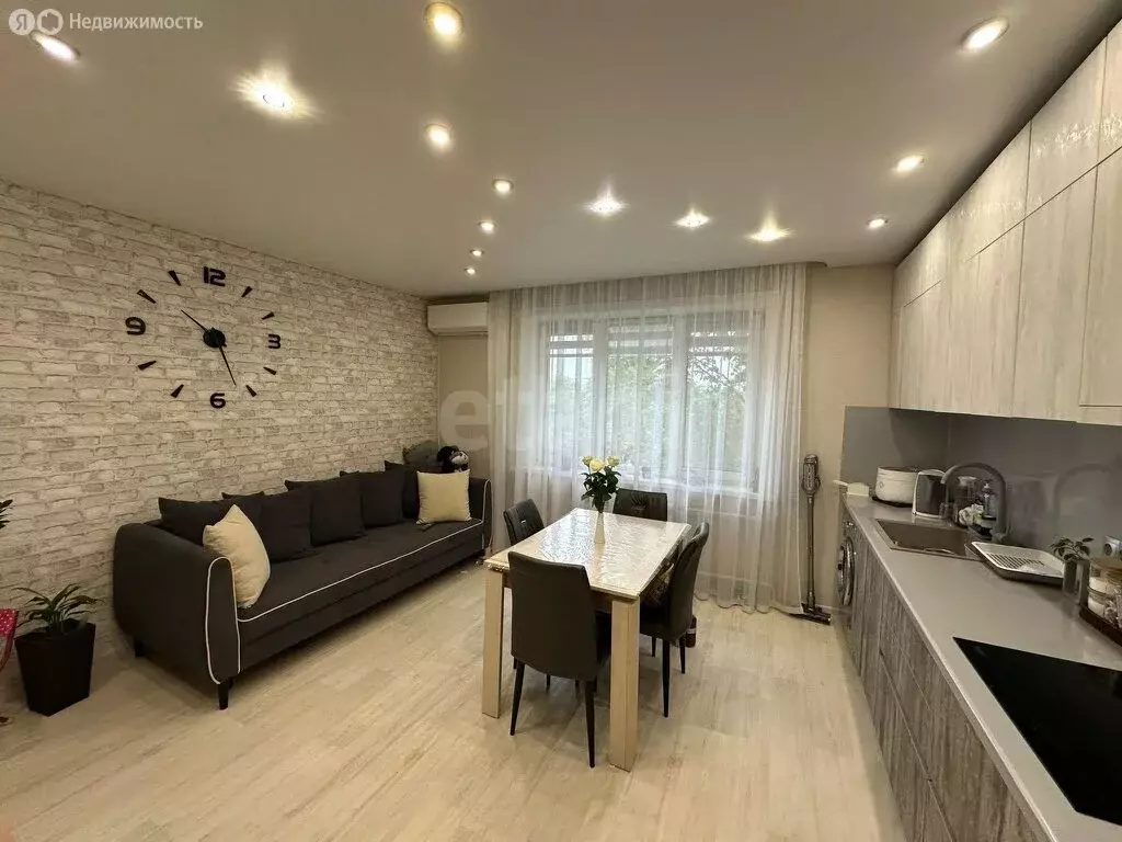 2-комнатная квартира: Южно-Сахалинск, планировочный район Луговое, ... - Фото 2