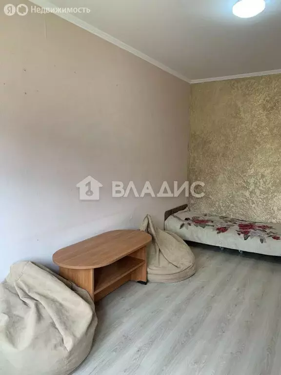 3-комнатная квартира: Янино-1, Ясная улица, 11 (72.8 м) - Фото 0