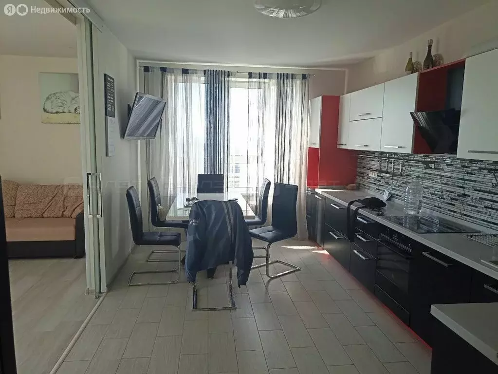 3-комнатная квартира: Казань, улица Кул Гали, 7Бк1 (95 м) - Фото 1