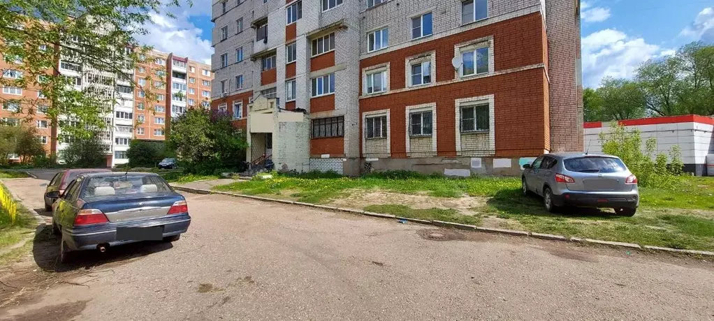 Помещение свободного назначения в Тверская область, Тверь Молодежный ... - Фото 0