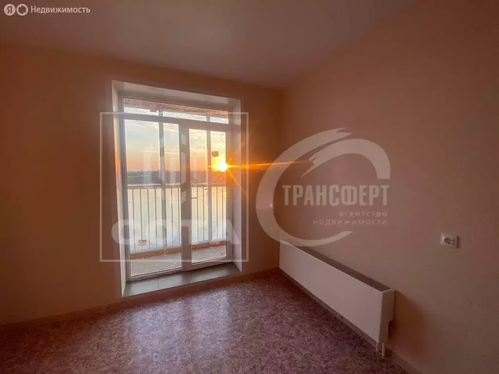 2-комнатная квартира: Воронеж, улица Артамонова, 34Ж (61.9 м) - Фото 0