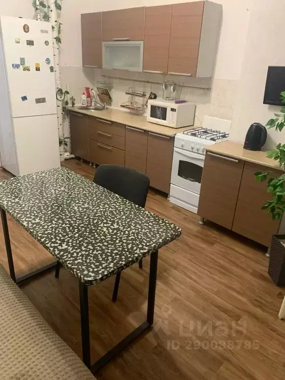 1-к кв. Волгоградская область, Волжский просп. Имени Ленина, 383 (45.0 ... - Фото 2