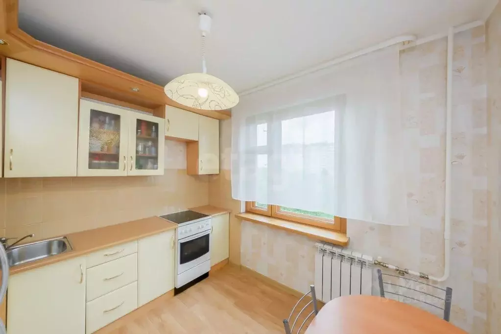 2-к кв. Тюменская область, Тюмень Народная ул., 8 (49.7 м) - Фото 1