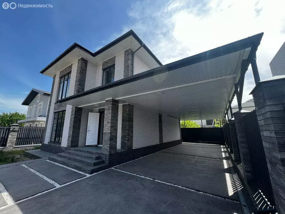 Дом в Анапа, микрорайон Алексеевка, Ленинградская улица (190 м) - Фото 1