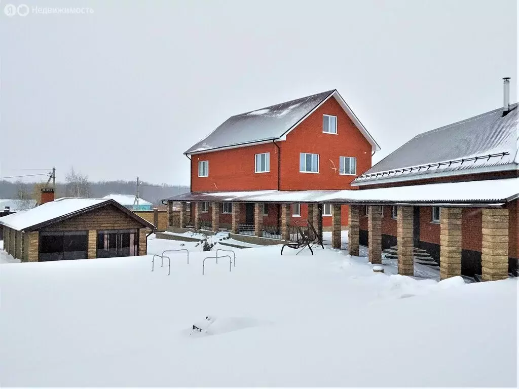 Дом в село Покровка, Центральная улица (300 м) - Фото 2