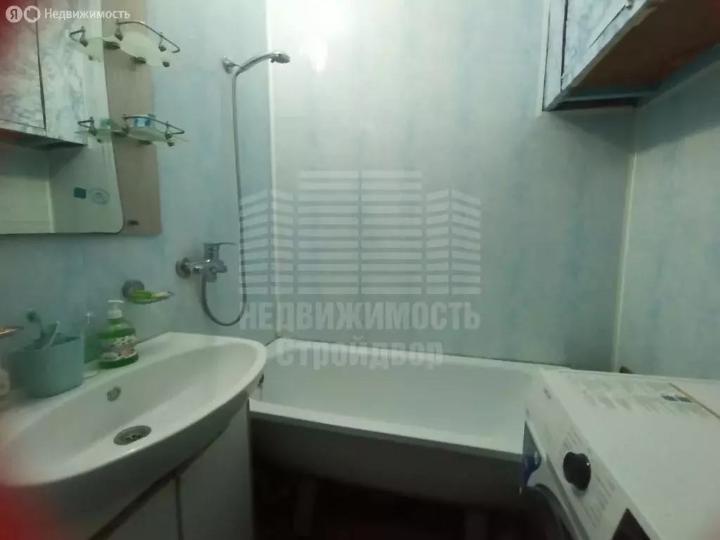 4-комнатная квартира: Таганрог, 1-й Новый переулок, 6 (78.5 м) - Фото 1