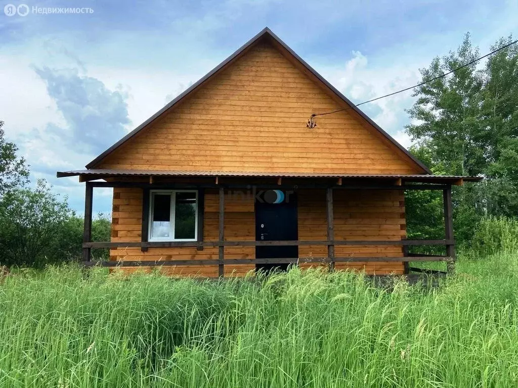 Дом в Нуримановский район, Красногорский сельсовет, село Красная Горка ... - Фото 1