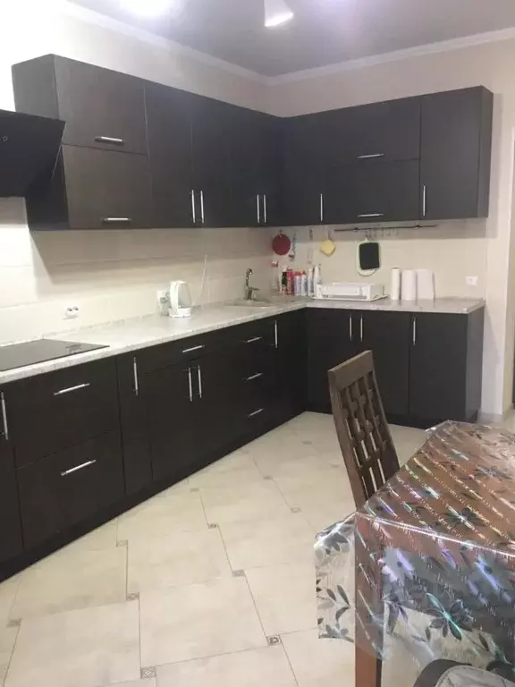 3-к кв. Омская область, Омск ул. 27-я Северная, 44/1 (97.0 м) - Фото 1