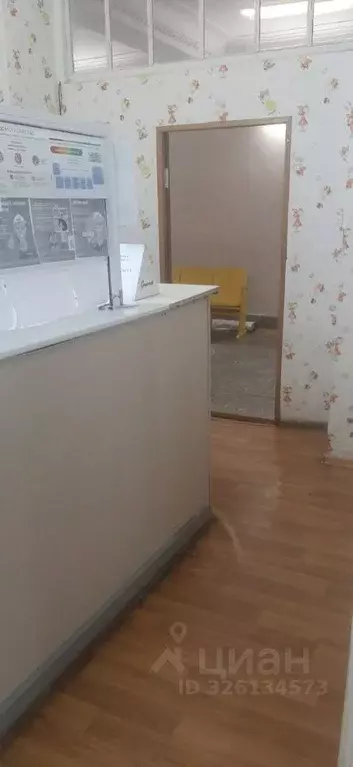 Помещение свободного назначения в Пермский край, Кунгур ул. Карла ... - Фото 1