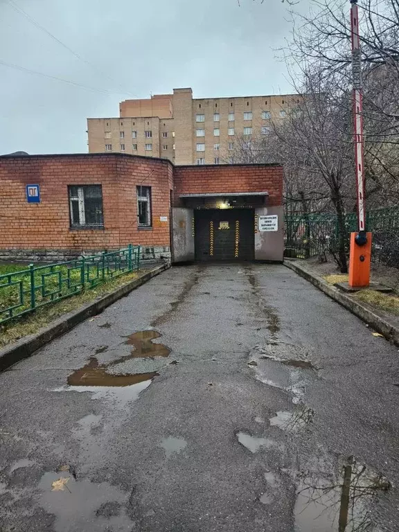 Гараж в Московская область, Мытищи ул. 3-я Крестьянская, 12к1 (11 м) - Фото 2