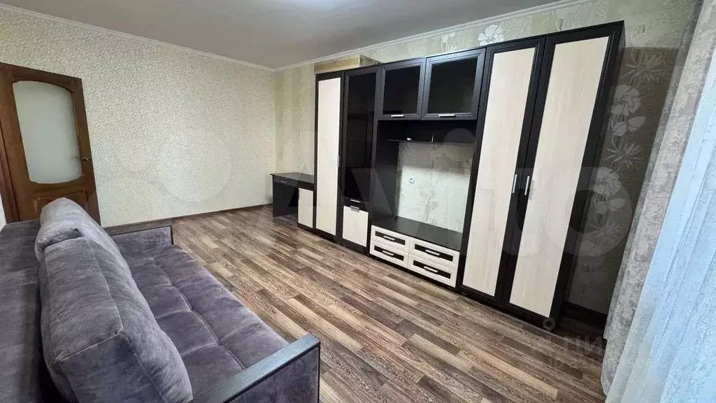 1-к кв. Белгородская область, Старый Оскол Королева мкр, 1 (37.3 м) - Фото 2