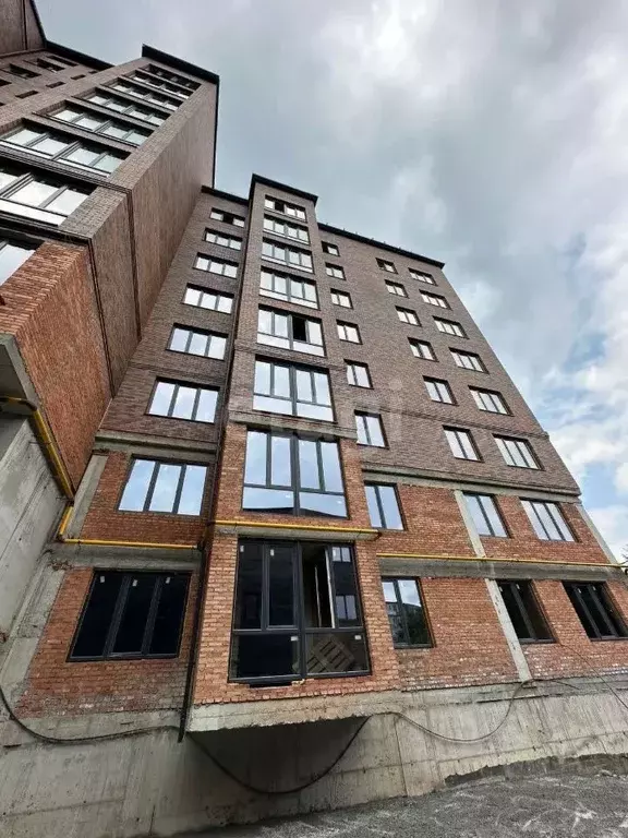 2-к кв. Северная Осетия, Владикавказ Кырджалийская ул., 16А (78.1 м) - Фото 0