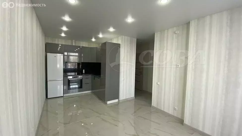 1-комнатная квартира: Тюмень, Харьковская улица, 74 (38 м) - Фото 1