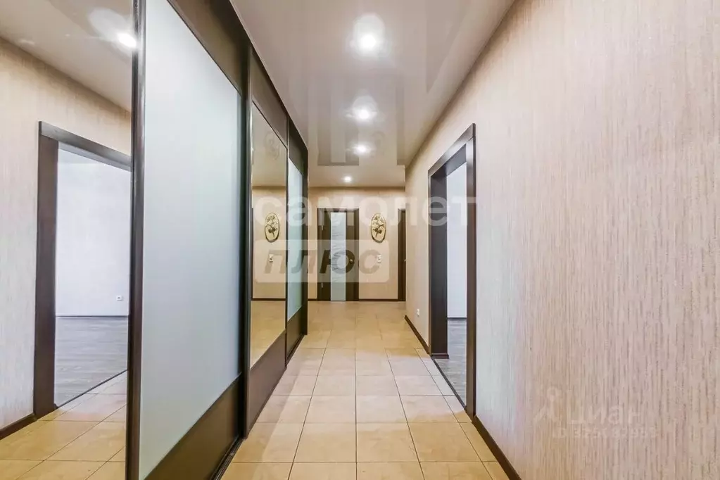 2-к кв. Свердловская область, Первоуральск ул. Ватутина, 72А (71.8 м) - Фото 1