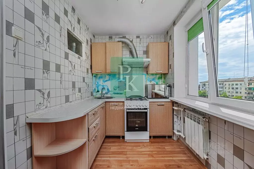 1-к кв. Севастополь ул. Бориса Михайлова, 19 (39.2 м) - Фото 0