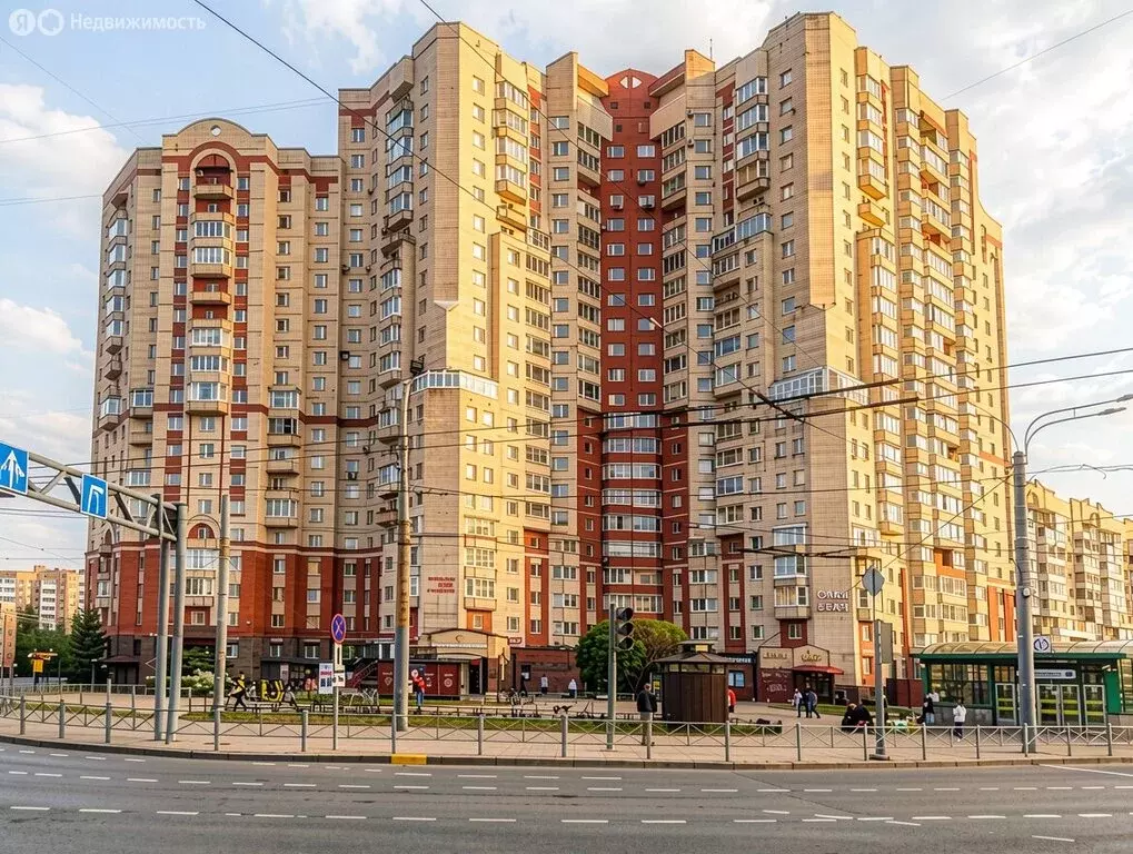 4-комнатная квартира: Санкт-Петербург, Комендантский проспект, 12к1 ... - Фото 1