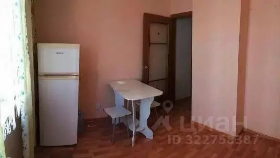 1-к кв. Курская область, Курск просп. Вячеслава Клыкова, 82 (37.0 м) - Фото 1