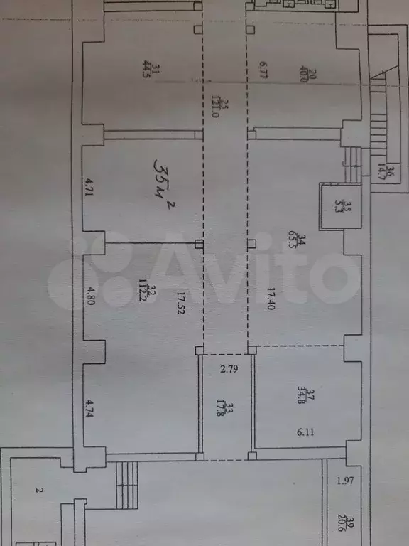 Торговое в БЦ на Красном пр-кте, 35 м2, цоколь галереи - без комиссии - Фото 0