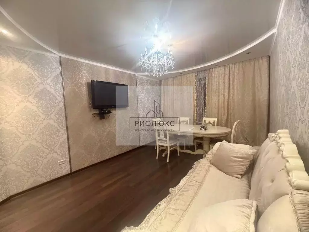 3-к кв. Челябинская область, Магнитогорск Советская ул., 172 (89.0 м) - Фото 1
