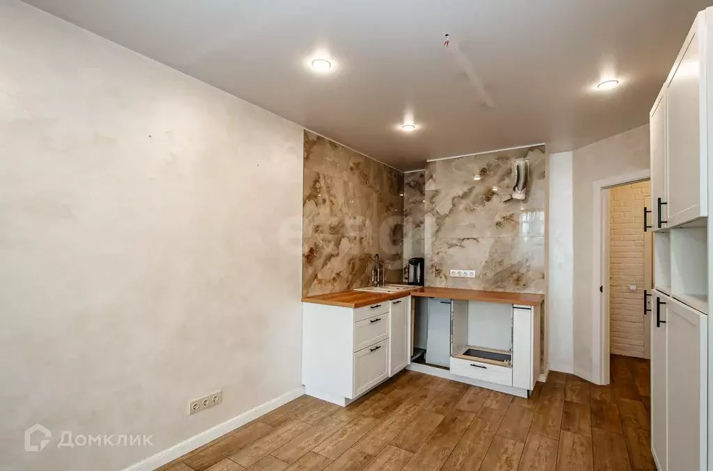 Продаётся 1-к квартира, 50.2 м - Фото 1