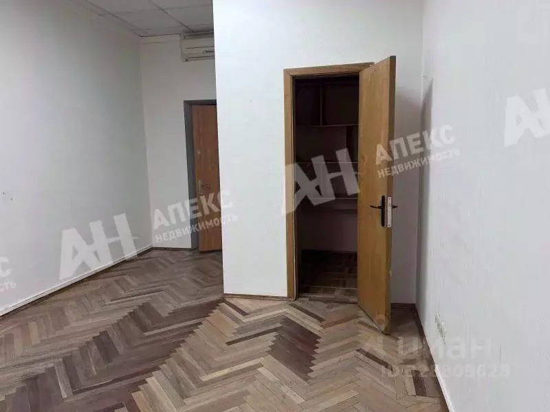 Помещение свободного назначения в Москва ул. Земляной Вал, 64/17 (26 ... - Фото 2