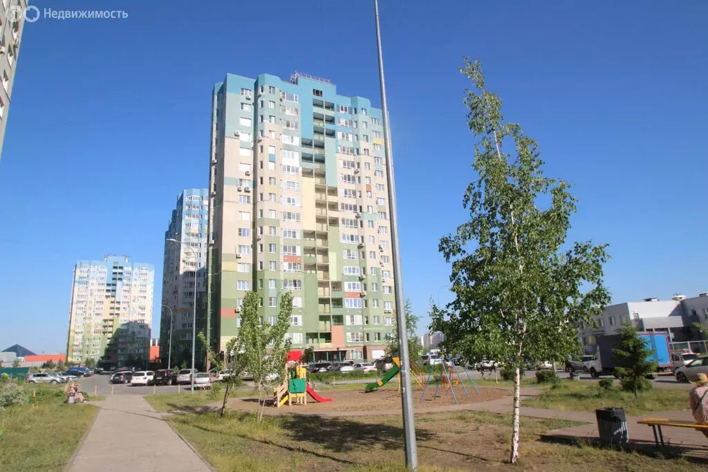 3-комнатная квартира: Нижний Новгород, Канавинский район, жилой район ... - Фото 0