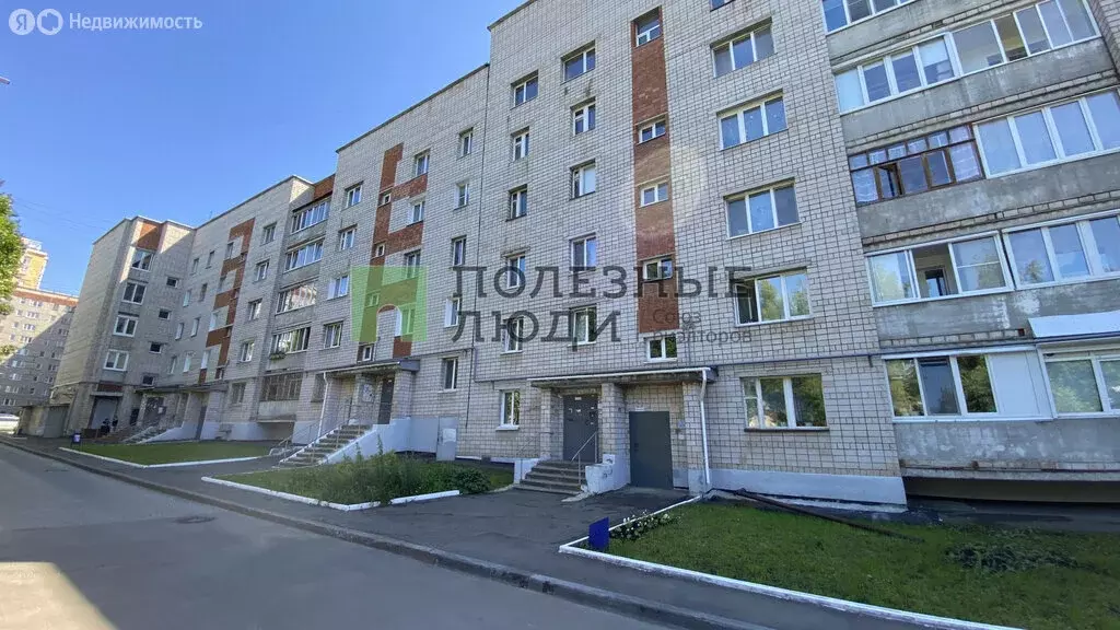 2-комнатная квартира: Ижевск, улица 10 лет Октября, 3 (48.4 м) - Фото 0