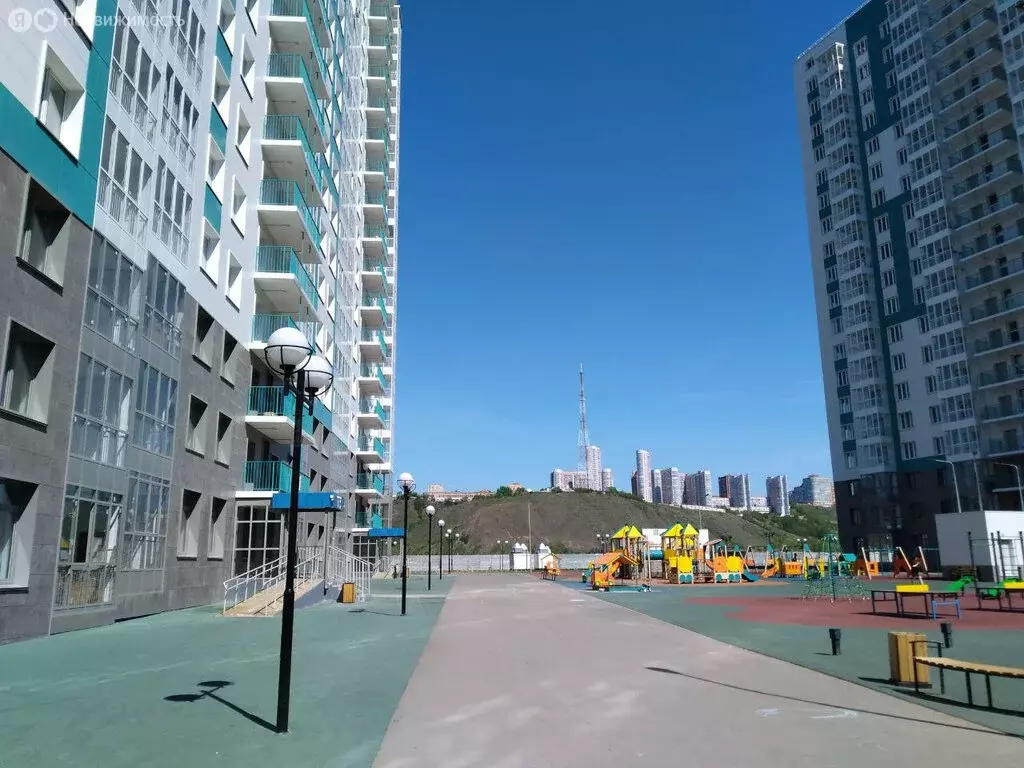 2-комнатная квартира: Красноярск, улица Лесников, 51 (55.4 м) - Фото 0