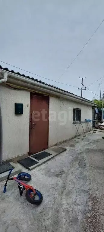 4-к кв. Крым, Симферополь ул. Генерала Яременко (46.8 м) - Фото 2