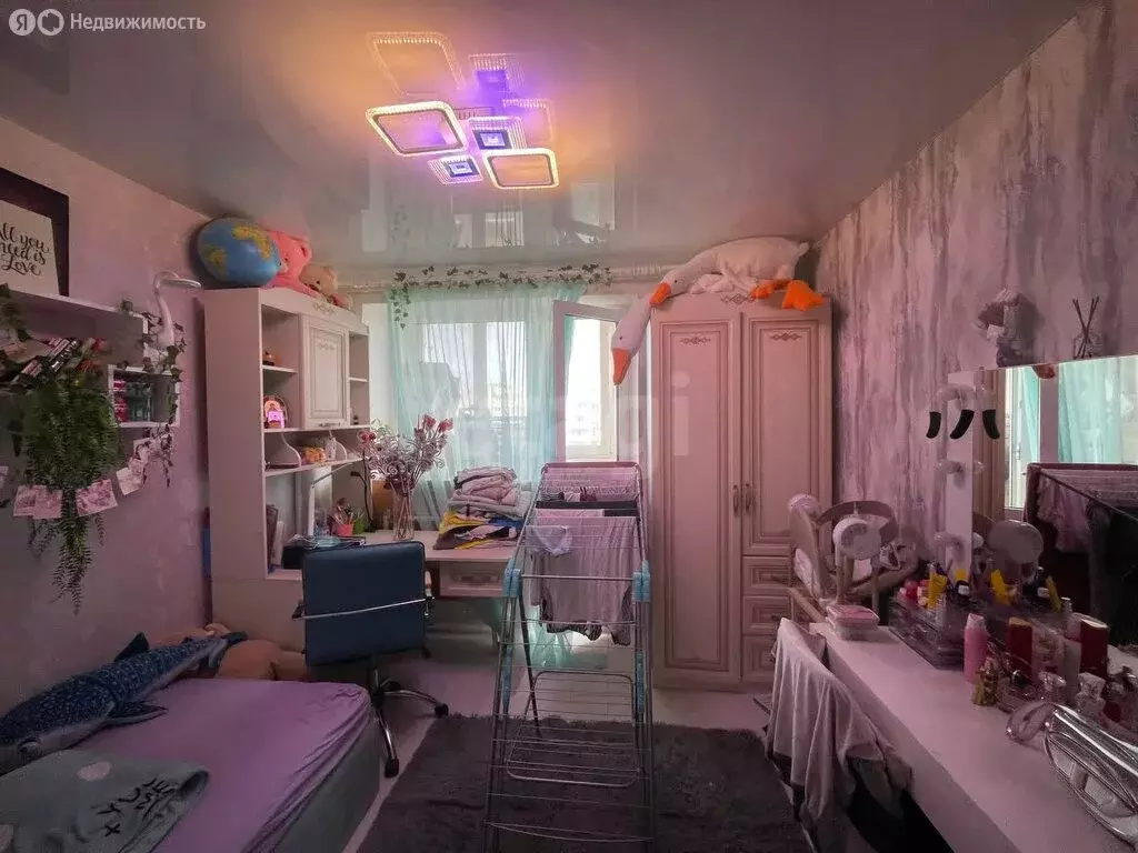 3-комнатная квартира: Симферополь, Кечкеметская улица, 83 (75 м) - Фото 0