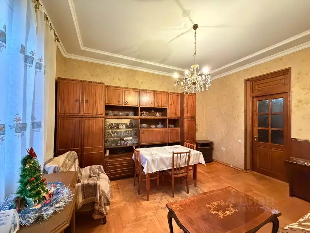3-к кв. Кабардино-Балкария, Нальчик ул. Чернышевского (70.2 м) - Фото 1