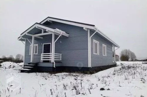 Дом в Новгородская область, Новгородский район, Савинское с/пос, пос. ... - Фото 1