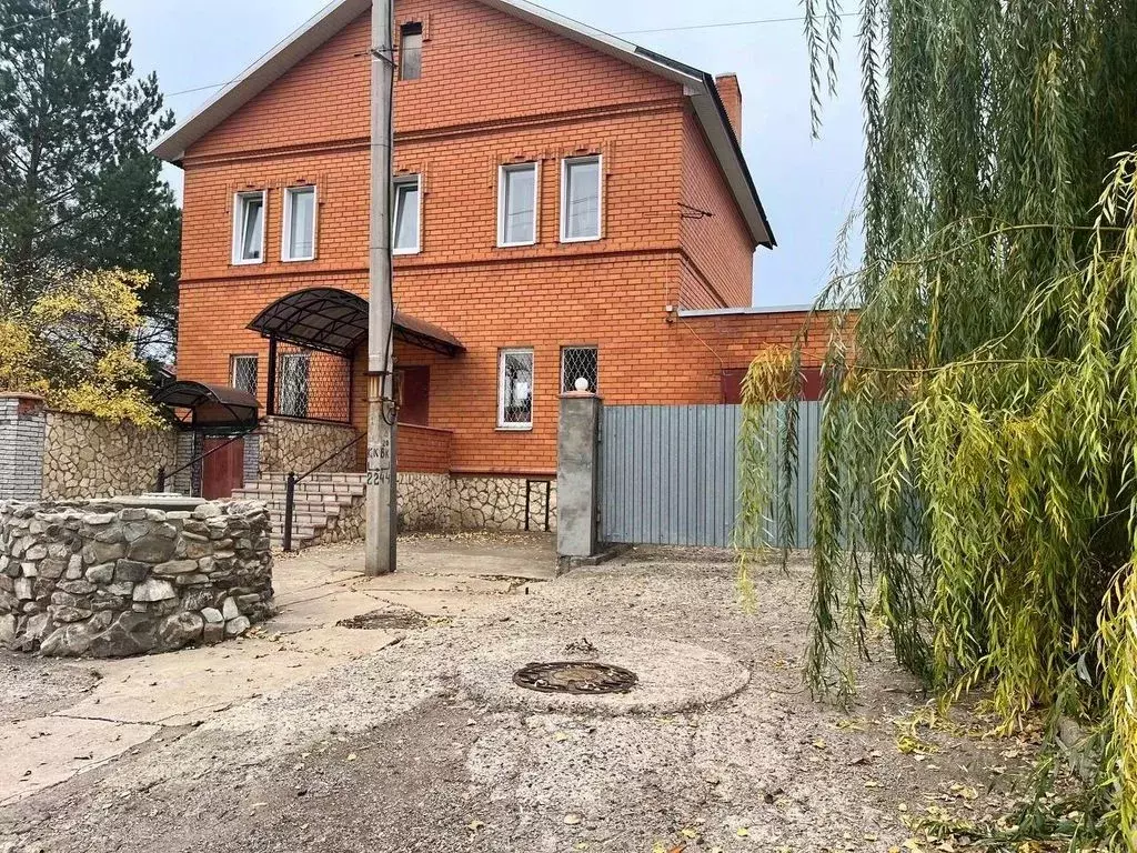 Дом в Оренбургская область, Оренбургский район, Красноуральский ... - Фото 1