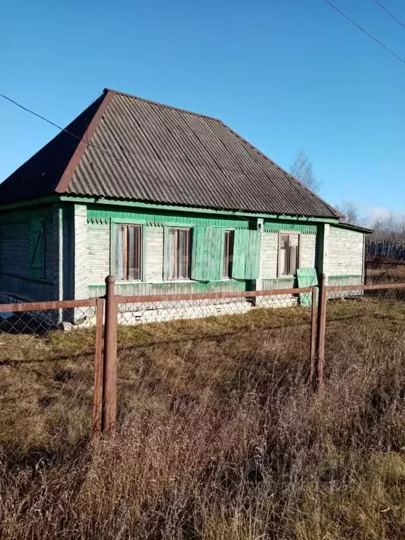 Дом в Брянская область, Дятьковский район, Ивотское городское ... - Фото 1